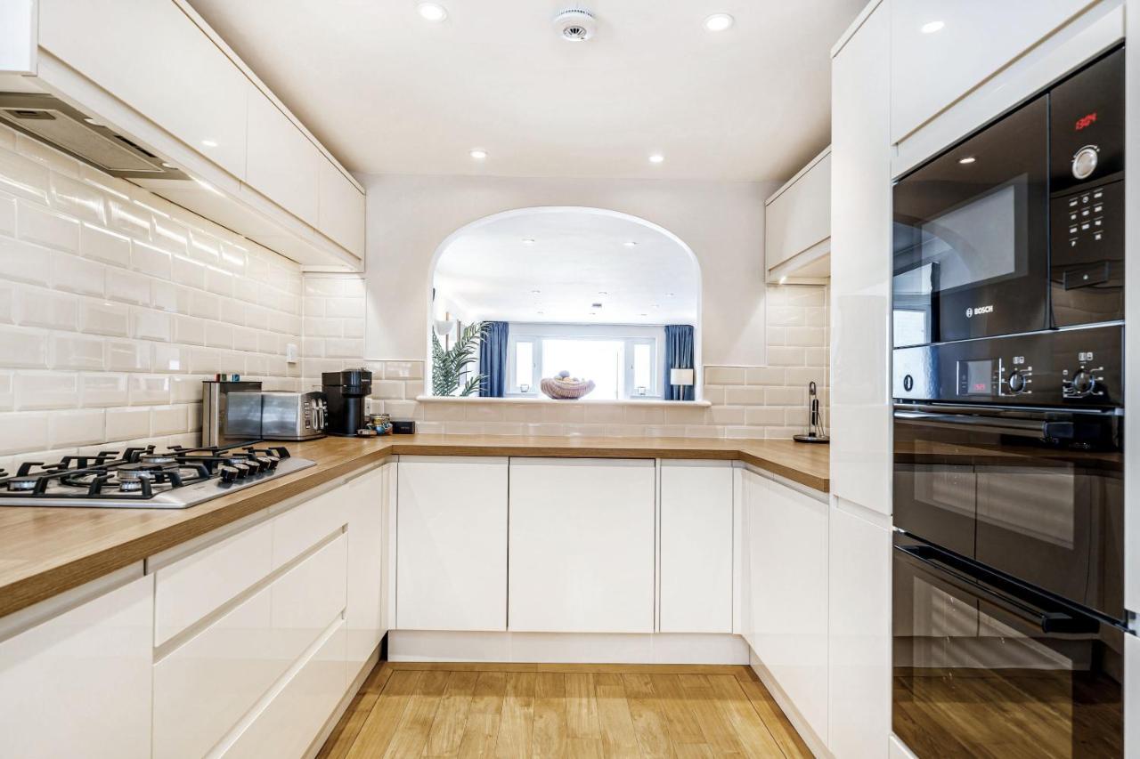 Carbis Bay - Luxury 3 Bed Penthouse Apartment With Sea Views Parking Sauna Balcony 외부 사진