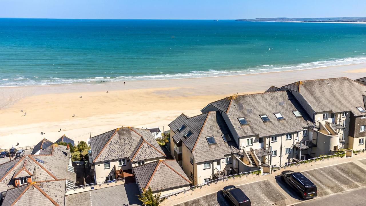 Carbis Bay - Luxury 3 Bed Penthouse Apartment With Sea Views Parking Sauna Balcony 외부 사진